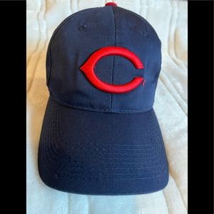 Cincinnati Reds Team MLB Licensed Outdoor Cap Co. Replica Baseball Cap